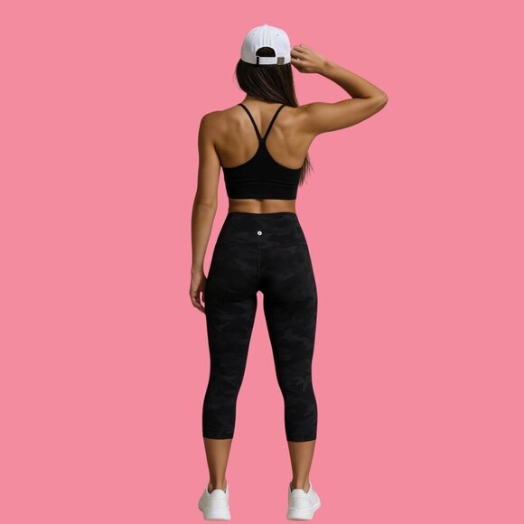 🖤 Lululemon Wunder Under High-Rise Crop 21" – Black Camo | Size 4 - Picture 2 of 8